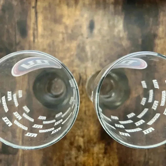 Set of 2, NFL New York Giants Pilsner glasses. - Picture 6 of 9